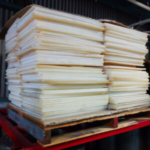 【処分特価品】シリコンゴム(半透明乳白色) 厚さ5mm×300mm×500mm