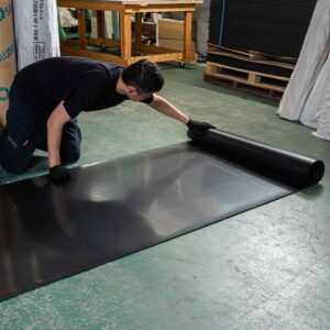 耐油性に優れたゴムシート 画像